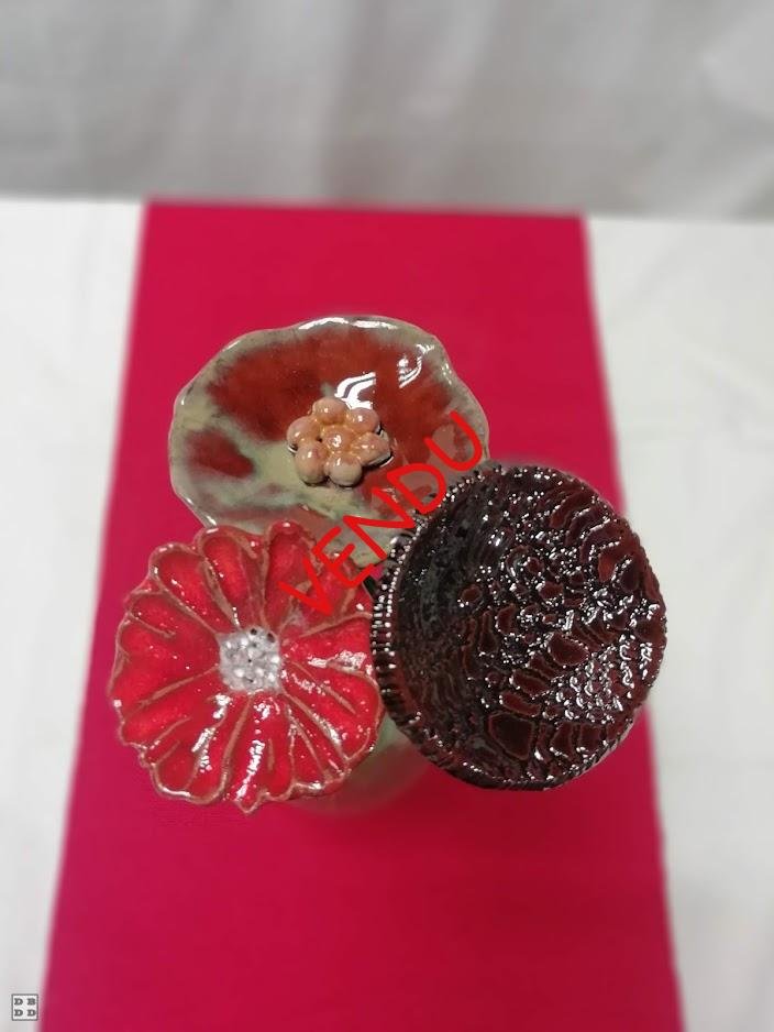 fleurs céramique en bouquet