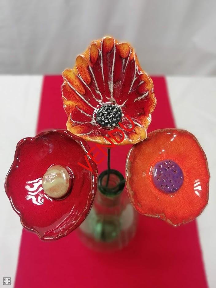 fleurs céramique en bouquet