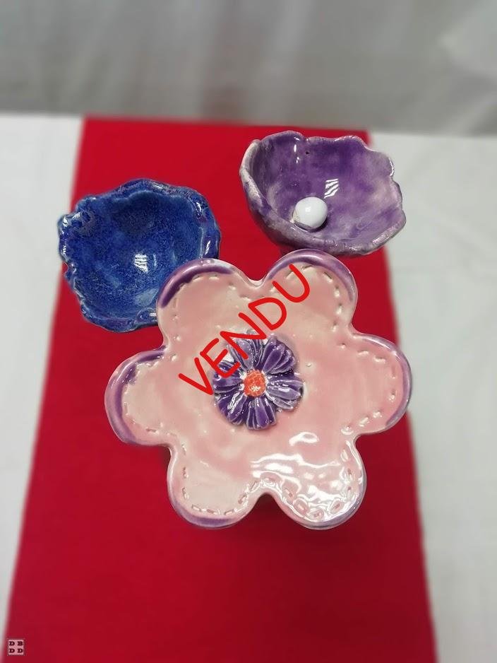 fleurs céramique en bouquet