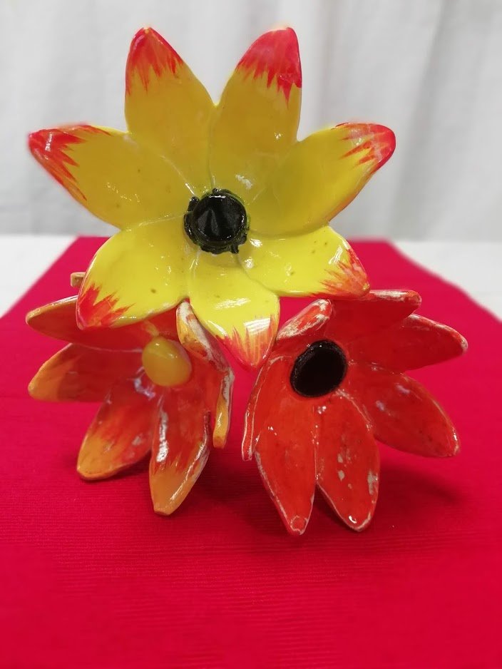 marguerites céramique en bouquet