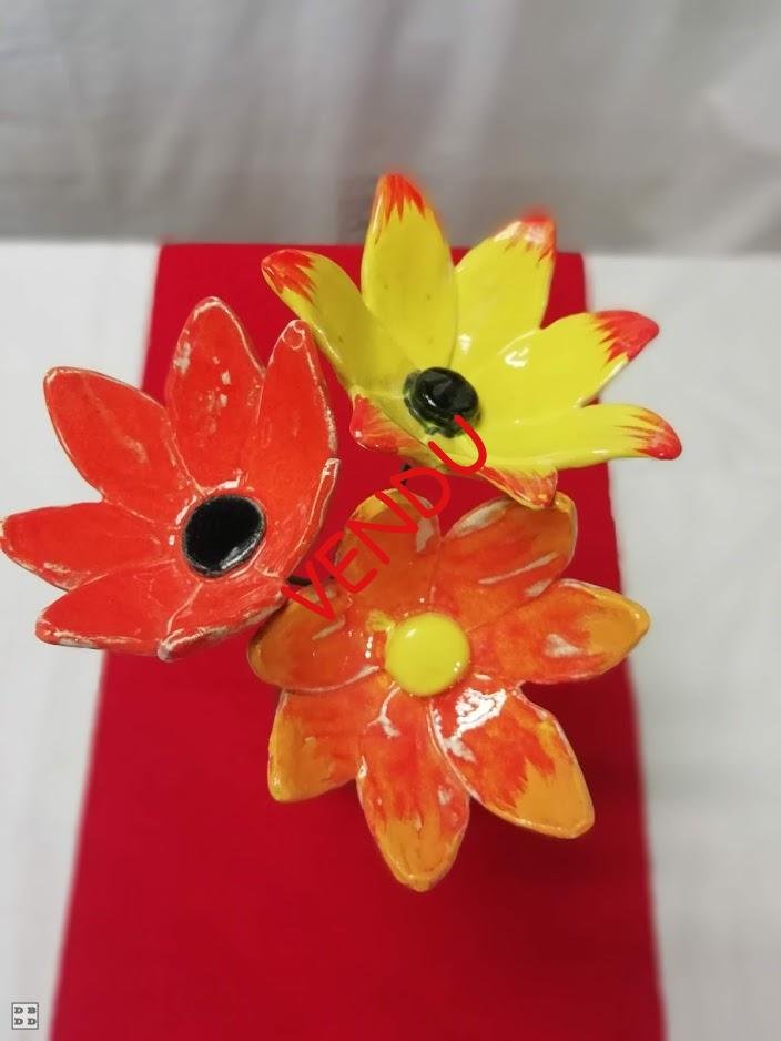 marguerites céramique en bouquet